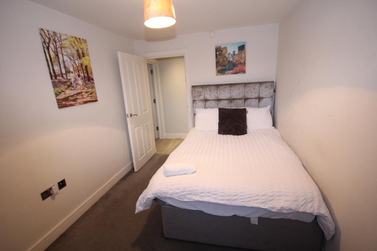 Holden Court Apartments - Apt 3 West Drayton  المظهر الخارجي الصورة