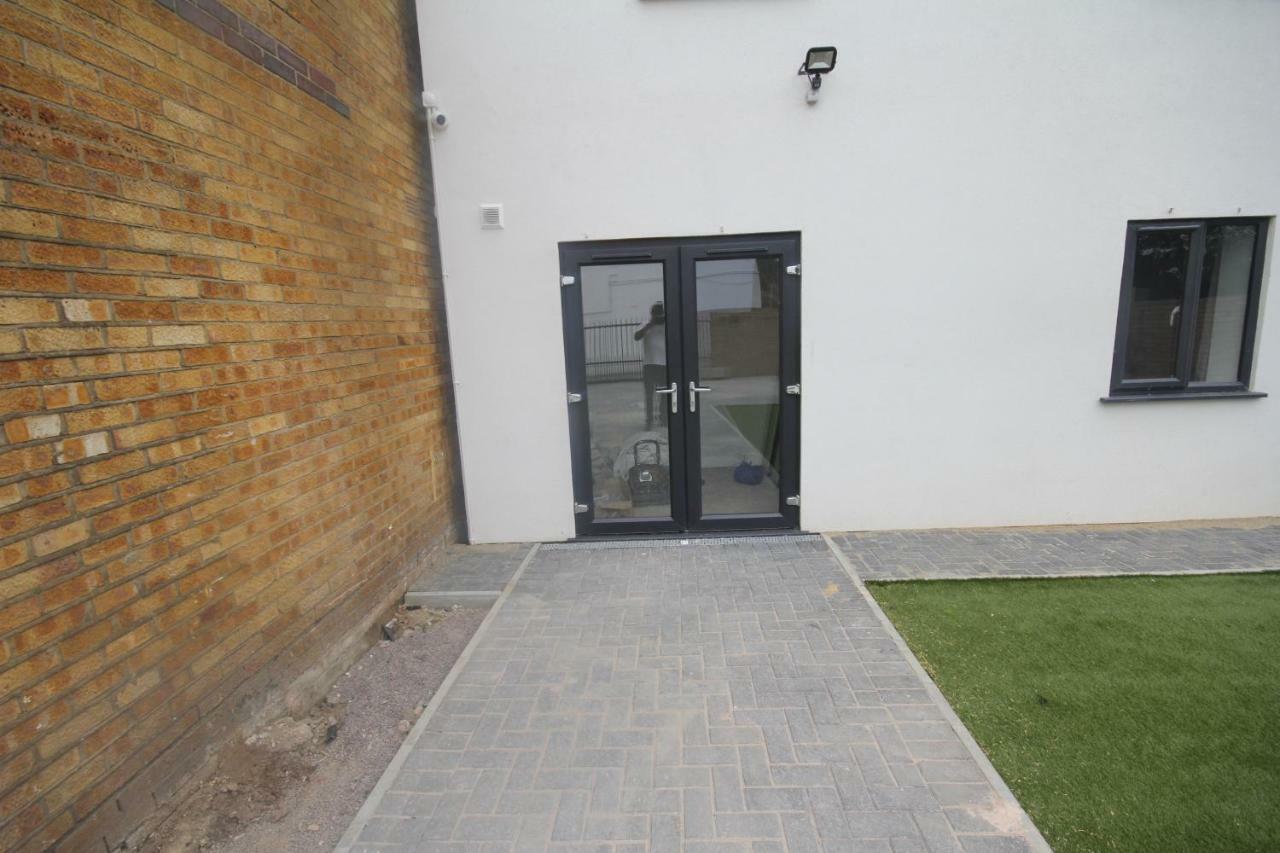 Holden Court Apartments - Apt 3 West Drayton  المظهر الخارجي الصورة